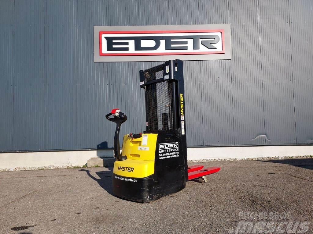 Hyster S 1.6iL Gerbeur accompagnant