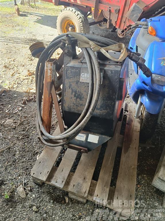  - - -  GMR hydraulik pumpe til traktor Arroseur, enrouleur