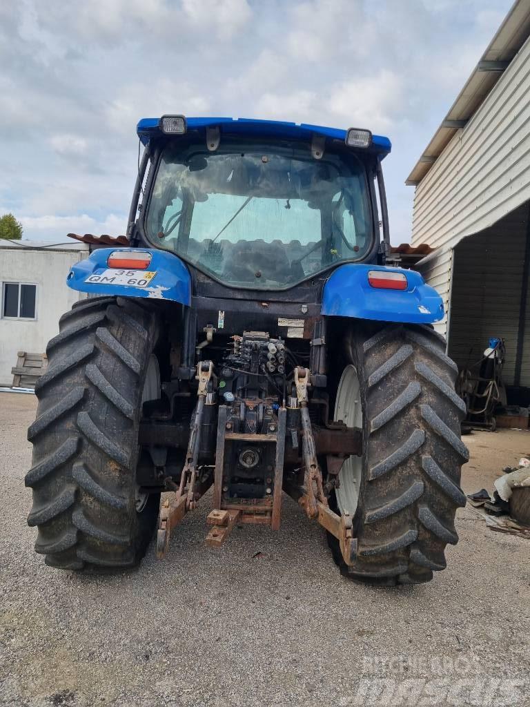 New Holland T6 155 Tracteur
