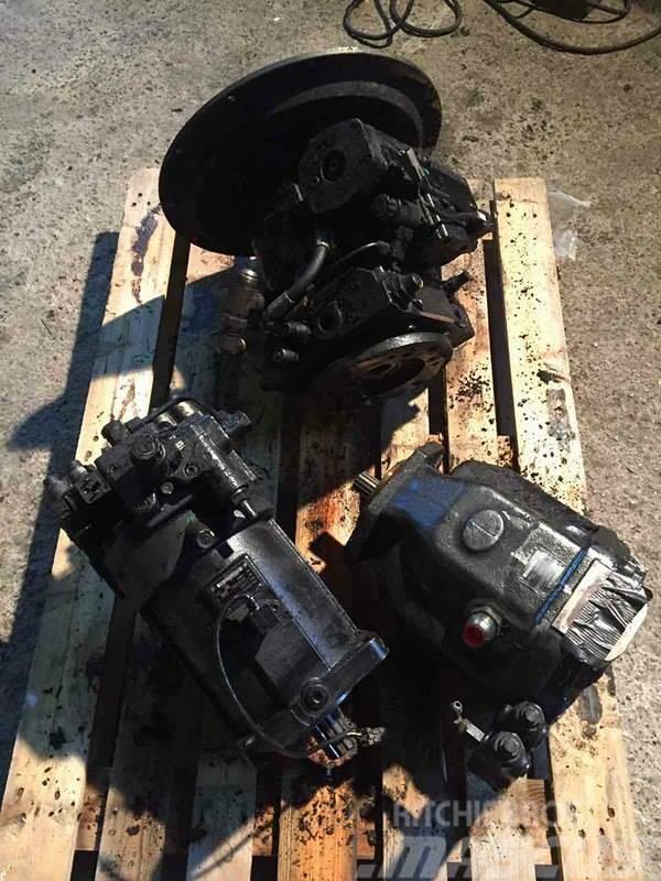 John Deere 1110 D Hydraulic Pumps and Hydro Motor Moteur