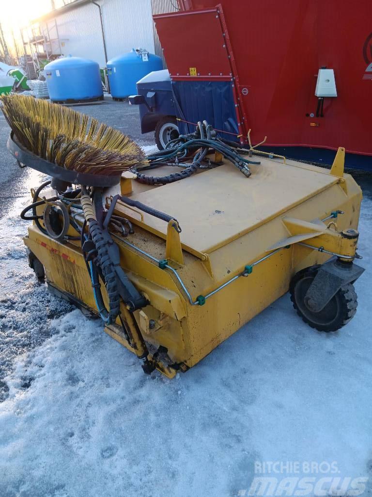 Rote Kauhaharja 1800 Autres équipements pour route et neige