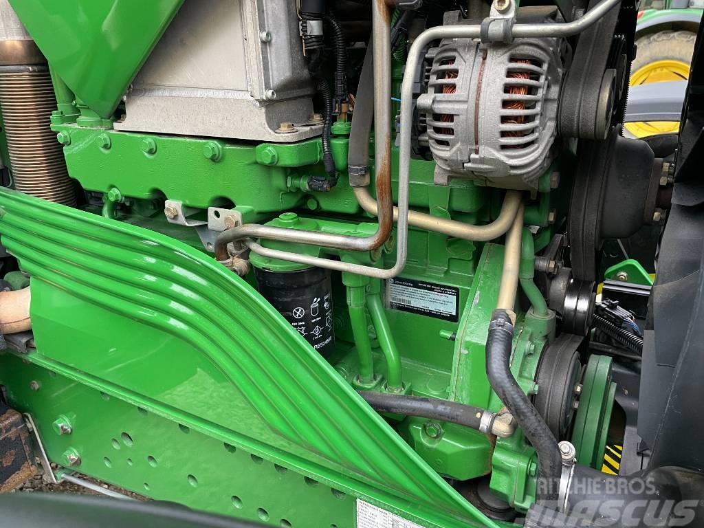 John Deere 6830 Premium AutoPowr Tracteur