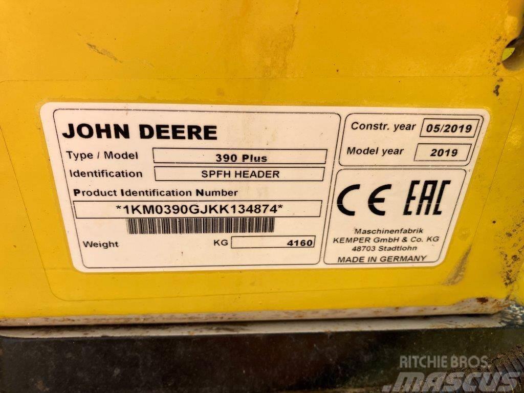 John Deere 390 Plus Ensileuse automotrice