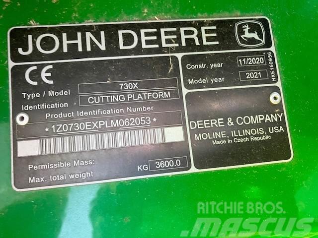 John Deere S785i HM Moissonneuse batteuse
