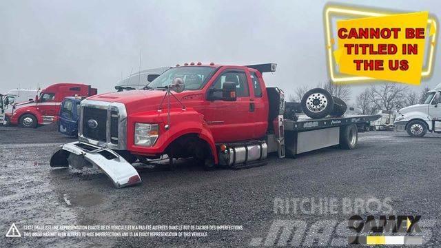 Ford F-750 DAMAGED TOW TRUCK Tracteur routier