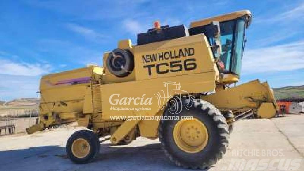 New Holland TC 56 Abatteuse