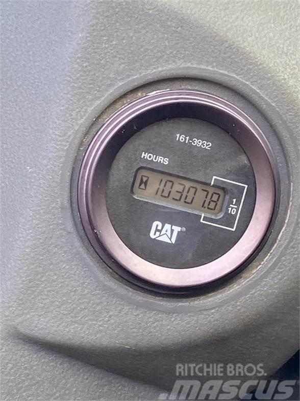 CAT IT28G Chargeuse sur pneus
