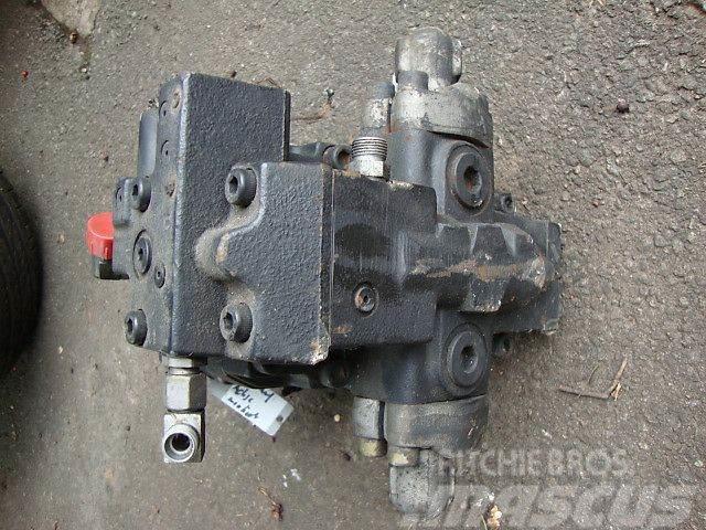Bomag Hydraulikmotor passend Bomag BW 219 225 Autre