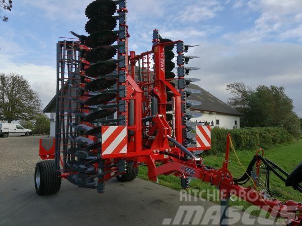 Unia Ares XL 450 Bugseret tallerkenharve Crover crop