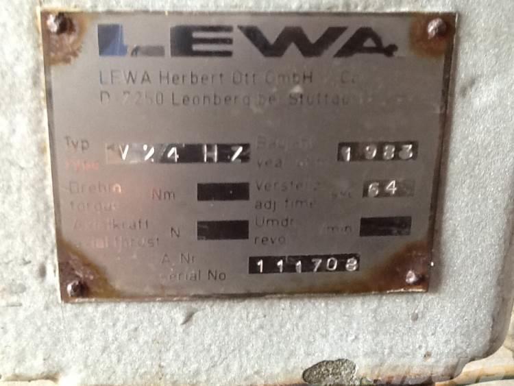 Lewa Type V24HZ pumpe Pompe à eau / Motopompe