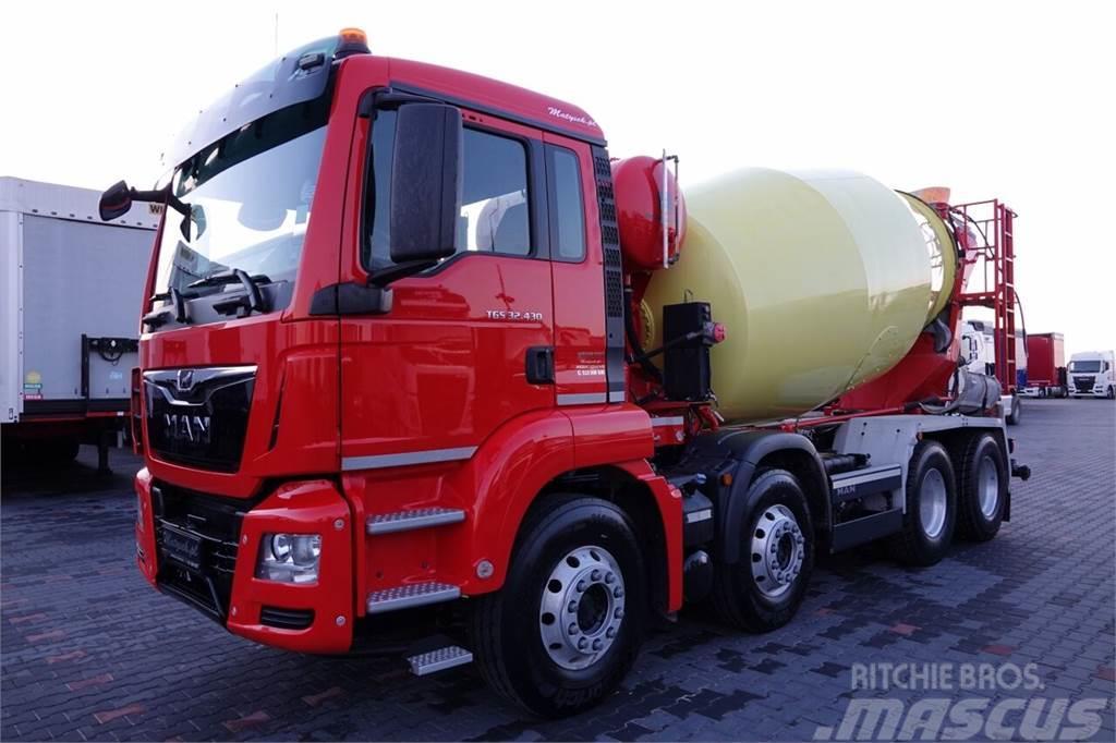 MAN TGS 32.430 Camion malaxeur