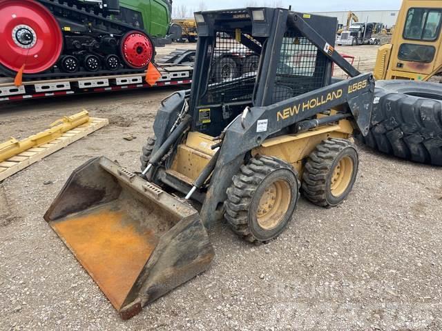 New Holland LX565 Chargeuse compacte