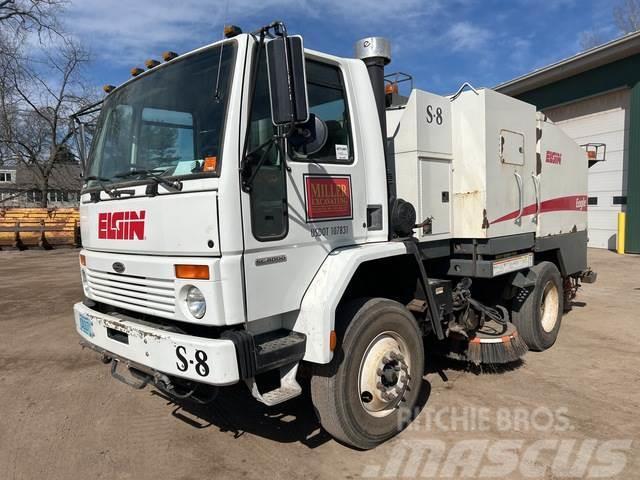 Sterling SC8000 Camion balayeur