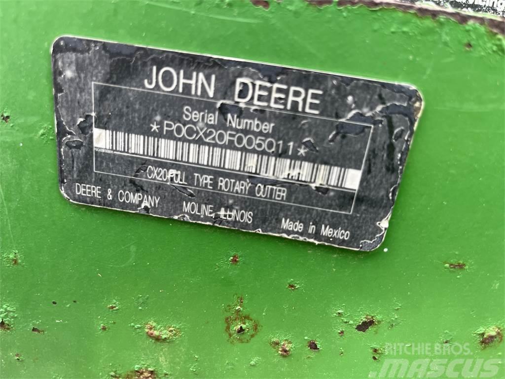 John Deere CX20 Dérouleuse, pailleuse