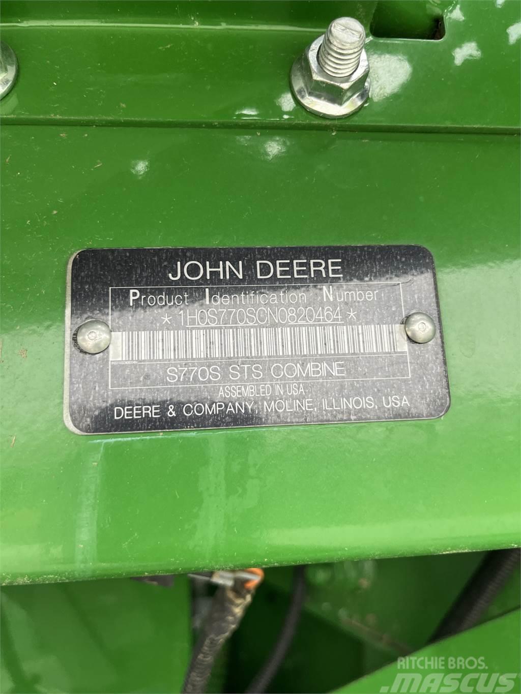 John Deere S770 Moissonneuse batteuse