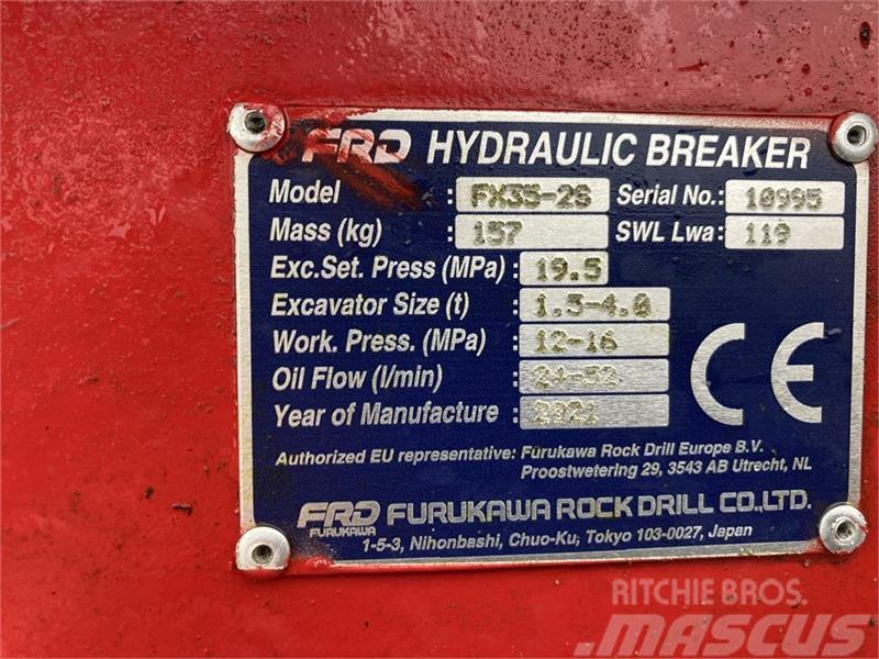 FRD FX35-25 Monteret med udstyr til Rammehammer Marteau hydraulique