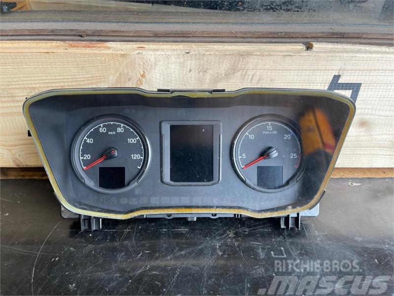 Scania  INSTRUMENT CLUSTER 2994191 Electronique