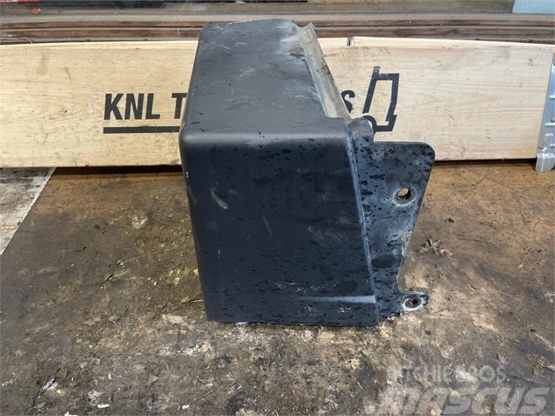 Scania SCANIA BATTERY COVER 1945946 Châssis et suspension