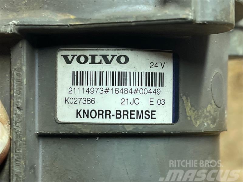 Volvo  MODULATOR 21114973 Radiateurs