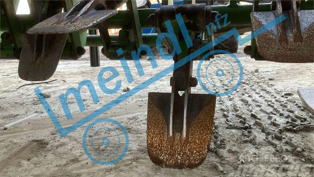 Celli NZ 300 Spatenpflug Autres outils de préparation du sol