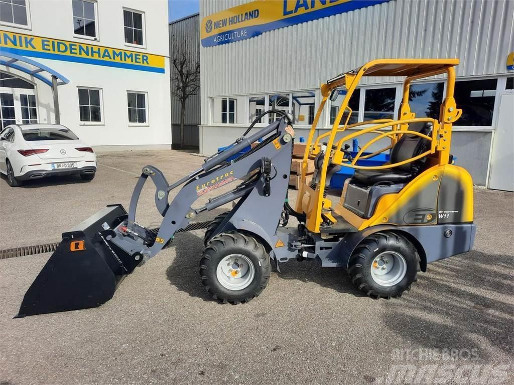 Eurotrac W11 Schutzdach Modell 2023 STAGE V Chargeur frontal, fourche