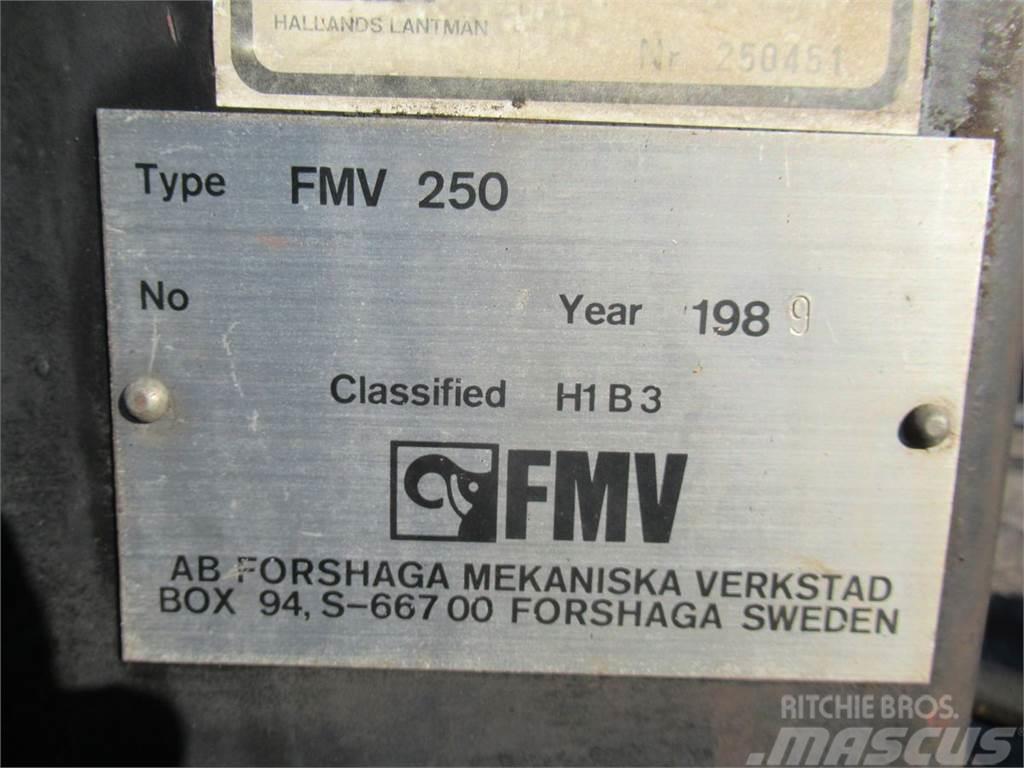 Moheda 7 + FMV 250 Remorque forestière avec grue