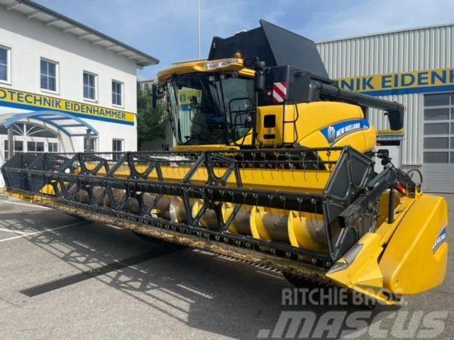 New Holland CR 9080 RAUPE Moissonneuse batteuse