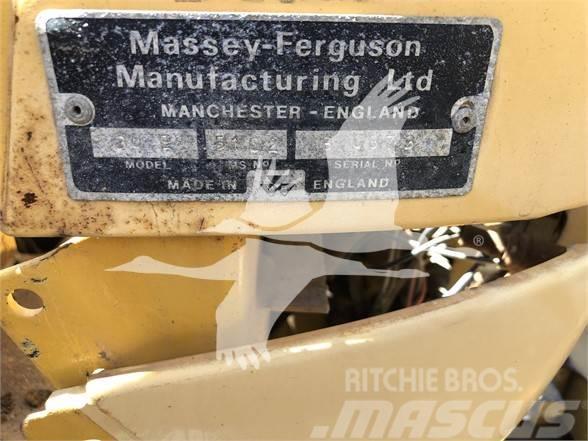 Massey Ferguson 30E Tractopelle