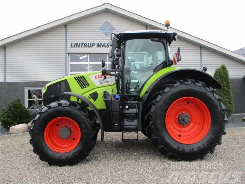 CLAAS AXION 870 CMATIC  med frontlift og front PTO, GPS  Tracteur