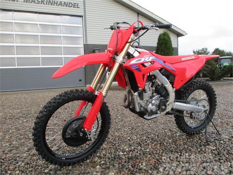 Honda CRF250 RP RED EXTREME RED model Quad
