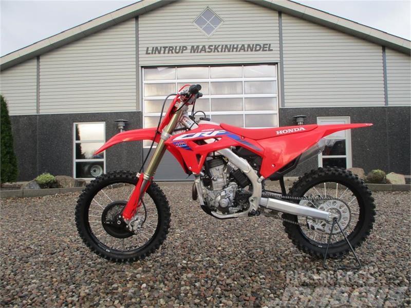 Honda CRF250 RP RED EXTREME RED model Quad
