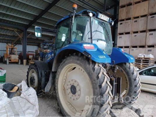 New Holland T595 Tracteur