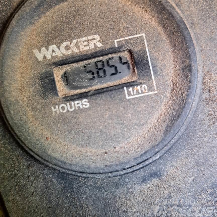 Wacker RT820CC Compacteur de sol