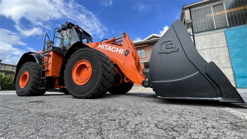 Hitachi ZW370-6 Chargeuse sur pneus