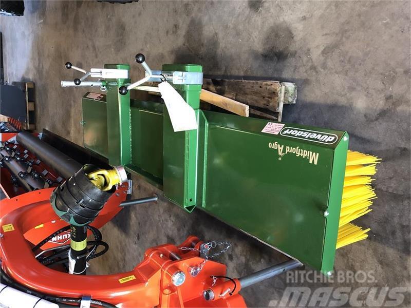 Düvelsdorf Kost til pallegafler, 300 cm Autres équipements pour tracteur