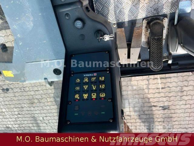 Fuchs MHL 335 / ZSA /AC/ Hochfahr.Kabine/Magnetanlage Pelle sur pneus