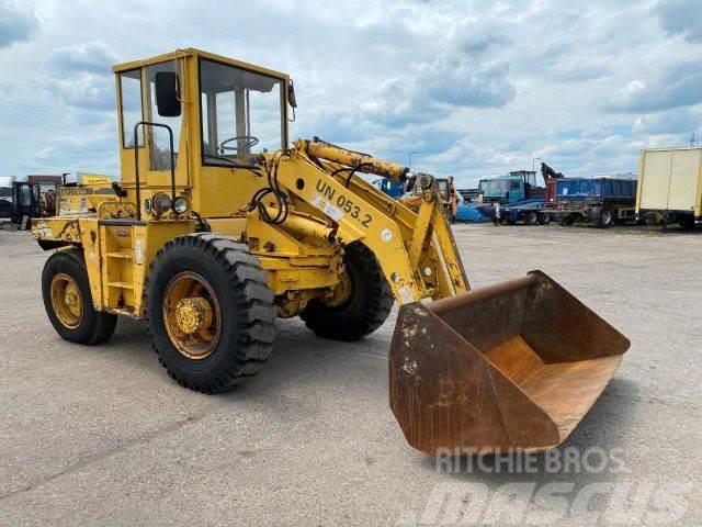  HON 053.2 4x4 front loader vin 787 Chargeur frontal, fourche