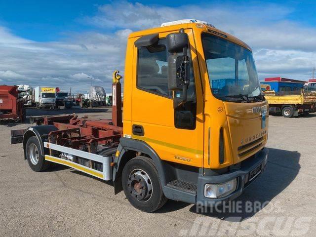Iveco EUROCARGO 100E17 for containers 4x2 vin 162 Camion ampliroll