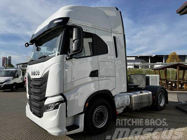 Iveco S-Way 530 (AS440S53T/P) Intarder ACC Navi Tracteur routier