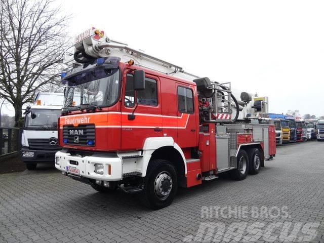 MAN FE410 6X6/ Vema Lift 32 Meter/ Feuerwehr Camion nacelle