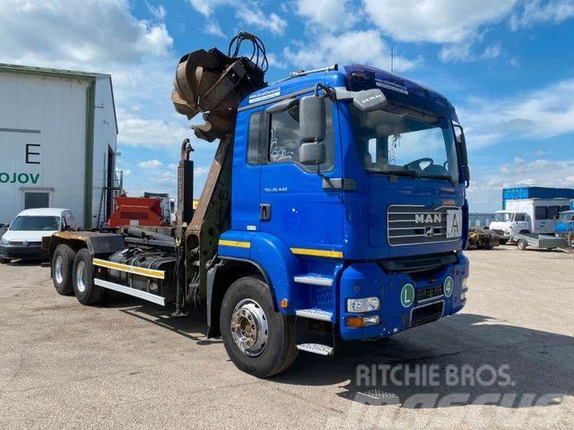 MAN TGA 26.440 6X4 for containers with crane vin 874 Camion plateau ridelle avec grue