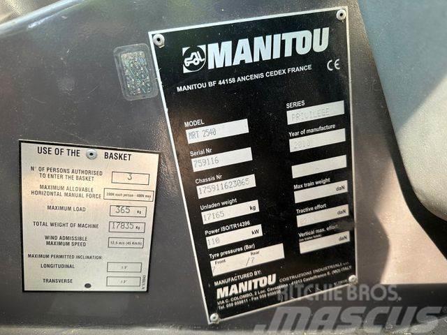Manitou MRT 2540 P manipulator vin 065 Chargeuse sur pneus