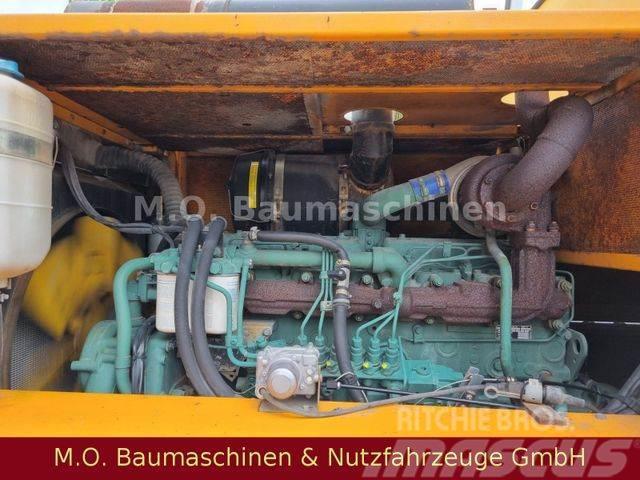 Svetruck 25-120-42 / 4 m / 25 T / SS / ZV / Chariots diesel