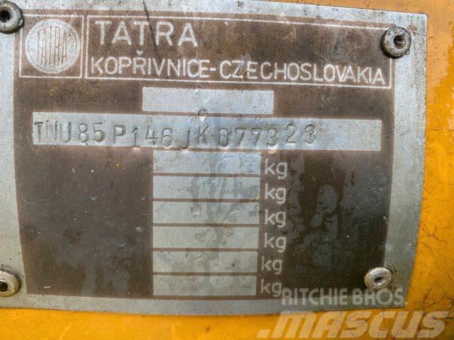 Tatra 815 P 14 AD 20T crane 6x6 vin 323 Grues tout terrain