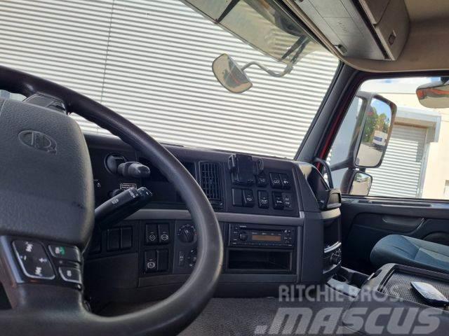 Volvo FM 330 6x2 Pritsche Kran Camion plateau