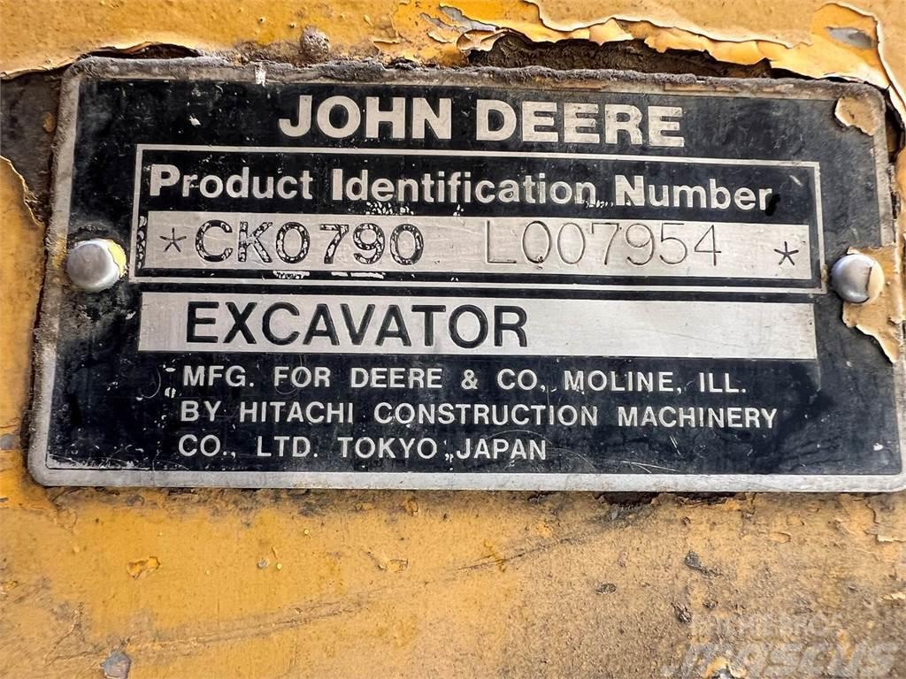 John Deere 790D LC Chargeuse forestière