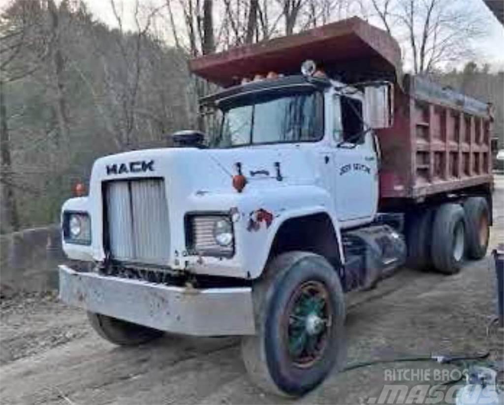 Mack R Model Camion benne