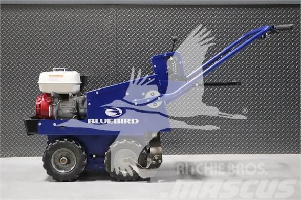 Blue Bird SC550 Autres matériels d'espace vert