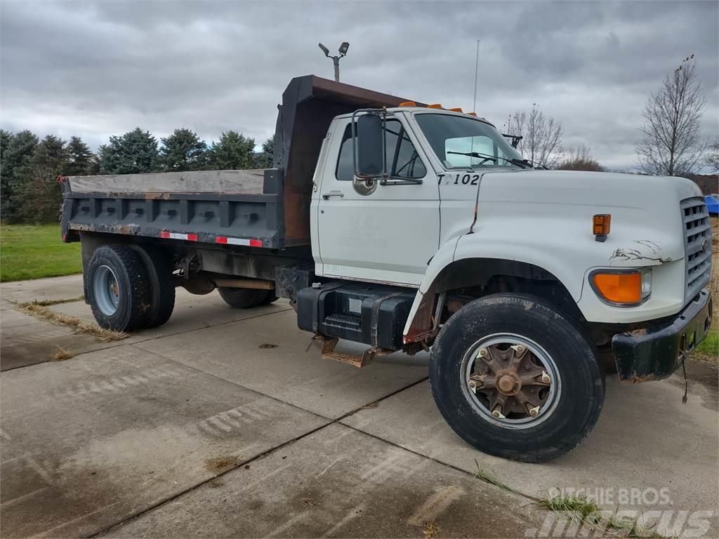 Ford F800 Camion benne