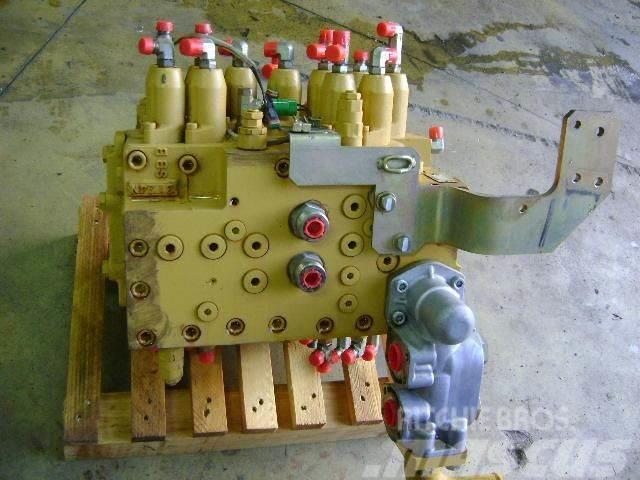 CAT Distributor Hydraulique